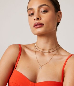 Colar Em Metal Com 3 Camadas Dourado