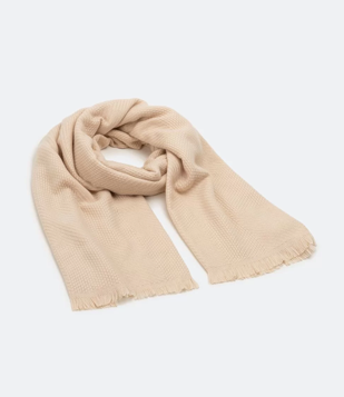 Cachecol Em Tricô Texturizado Com Franjinhas Bege