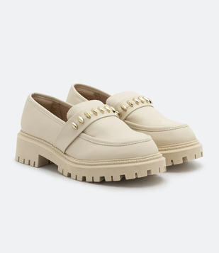 Sapato Loafer Com Solado Tratorado Bege