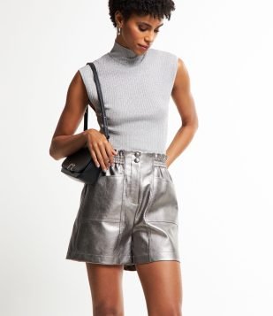 Blusa sem Manga em Tricô com Gola Alta Cinza