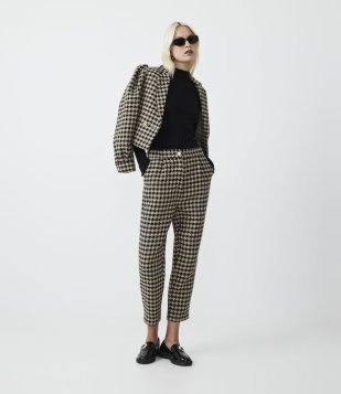 Calça Cenoura Com Cintura Alta E Estampa Pied-De-Poule Bege