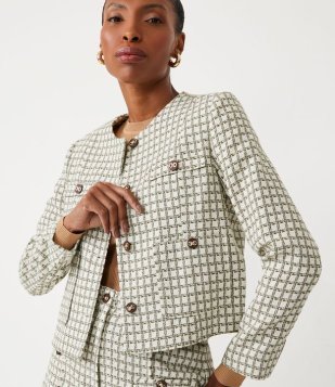 Jaqueta Curta Em Tweed Com Botões Contrastantes Verde