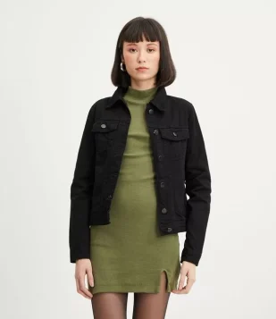 Jaqueta Em Sarja Com Bolsos Com Botões Preto