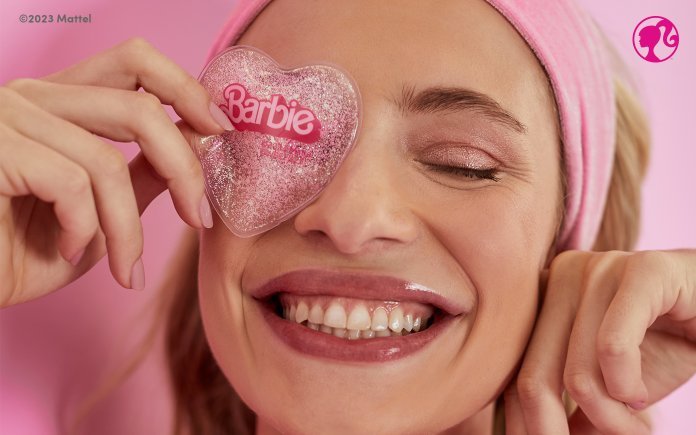 Toda Barbiezinha: itens para compor sua necessaire Barbie