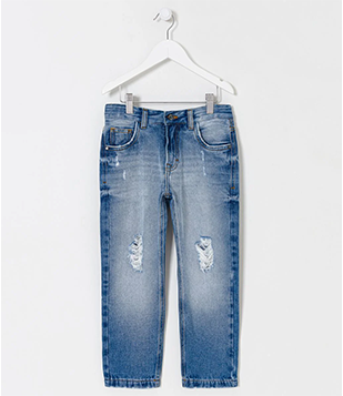 Calça Infantil Em Jeans Com Puídos Nos Joelhos