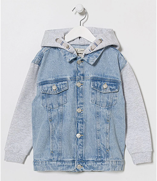 Jaqueta Jeans Infantil Com Mangas De Moletom E Capuz
