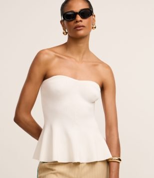 Blusa Peplum Sem Alça em Tricô Canelado Branco