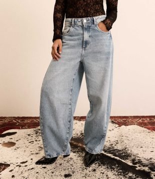 Calça Baggy em Jeans com Puídos Dirty Azul
