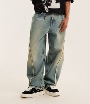 Calça Super Baggy em Jeans com Detalhes Desfiados Azul