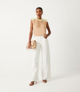 Calça Wide Leg Em Sarja Com Recorte Branco Neve