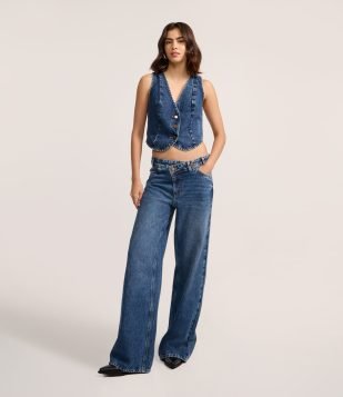 Calça Wide Leg em Jeans com Cintura Média e Cós Transpassado Azul Escuro