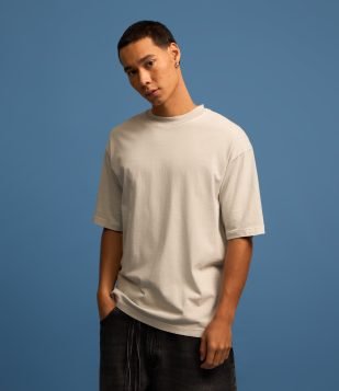 Camiseta Boxy em Algodão Estonada com Gola Alta Cinza