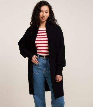 Cardigan em Tricô com Cava Deslocado Preto