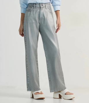 Calça Reta Jeans Com Textura Resinada Prata