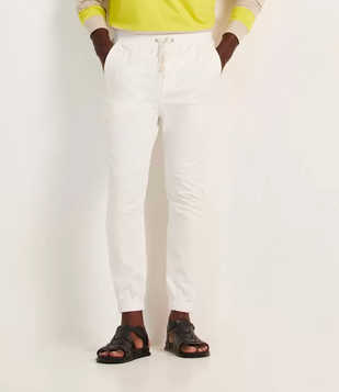 Calça Jogger Em Sarja Com Cós Elástico E Cordão Off White