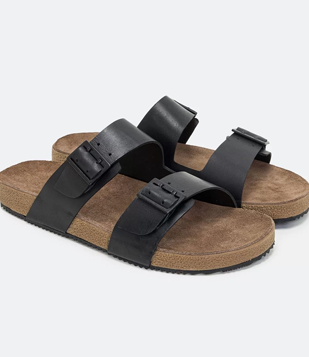 Sandália Slide Em Couro Com Tiras E Fivela Preto