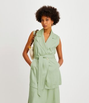 Colete Alfaiatado Alongado Em Viscolinho Com Faixa Na Cintura Verde