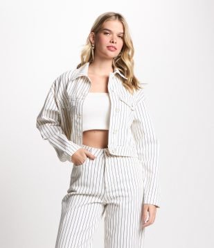 Jaqueta Cropped em Sarja Listrada Branco Neve