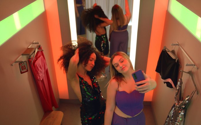 Cumplicidade além das tendências: a Renner ao seu lado em todas as suas fases