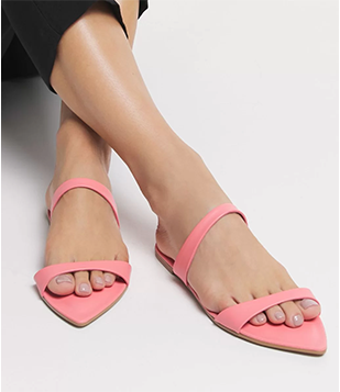 Sandália Rasteira Mule Com Bico Folha Rosa