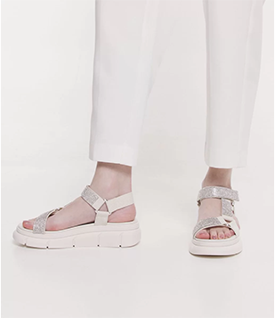 Sandália Rasteira Flatform Com Fechamento Bege