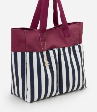 Bolsa em Lona com Bolso Frontal e Estampa Listrada Vinho