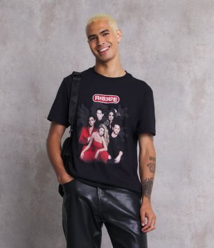 Camiseta Comfort Em Meia Malha Com Estampa Grupo RBD Preto