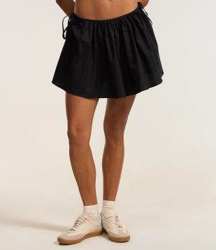 Saia Curta Drapeada com Laços Laterais Preto