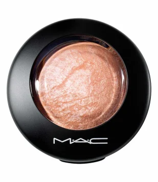 Pó Iluminador MAC Mineralize Skinfinish - Soft Gentle Dourado