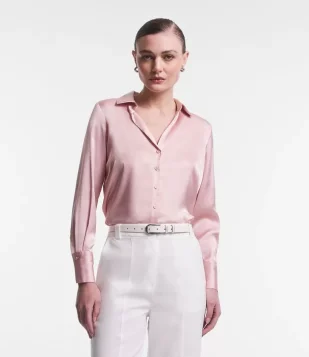 Camisa em Cetim com Recortes e Botões Rosa