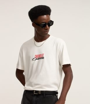 Camiseta Comfort em Algodão com Estampa Chevrolet Opala Branco