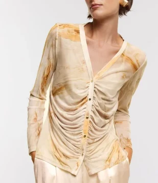 Camisa em Tule com Franzidos e Efeito Marmorizado Bege