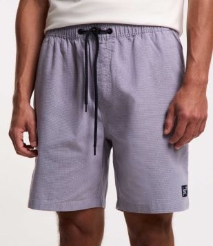 Bermuda Texturizada com Cós Elástico e Cordão para Ajuste Lilás