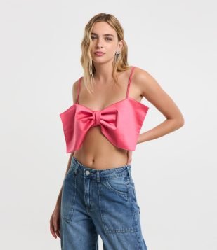 Blusa Cropped em Alfaiataria com Laço Aplicado Rosa
