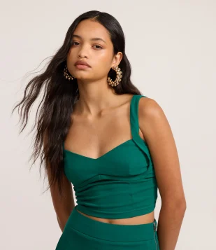 Blusa Cropped em Bengaline com Decote Coração Verde