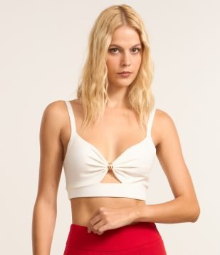 Blusa Super Cropped em Tricô com Aviamento no Busto Branco