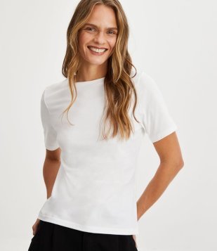 Camiseta Básica Manga Curta Em Meia Malha Branco