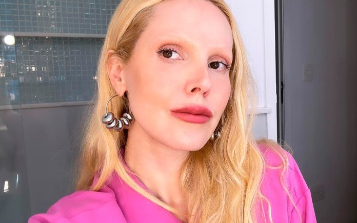 Jana Rosa desvenda o segredo de como fazer o contorno perfeito