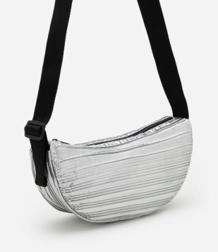 Bolsa Meia Lua Média Metalizada com Alça de Gorgorão Prata