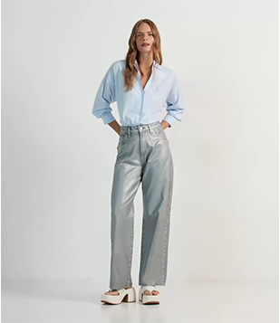 Calça Reta Jeans Com Textura Resinada Prata