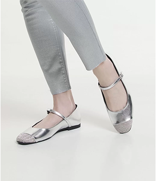 Sapatilha Boneca Com Biqueira De Strass Prata