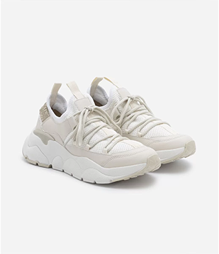 Tênis Jogging com Recortes e Textura Vazada Bege