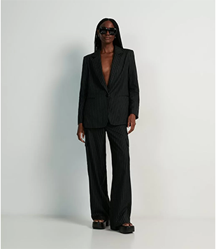 Blazer Alongado Alfaiataria Com Botão Único E Riscas De Giz Preto