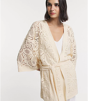 Kimono Em Renda Com Manga Ampla Com Faixa