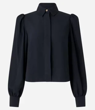 Camisa Em Crepe Com Botão Diferenciado E Manga Bufante Preto