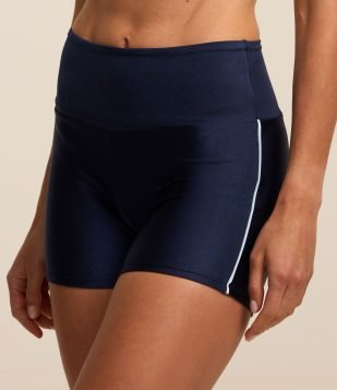 Bermuda Esportiva em Microfibra com Recorte no Cós Azul Marinho