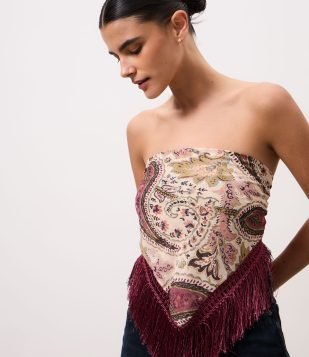 Lenço com Estampa Paisley e Franjas Aplicadas Vinho