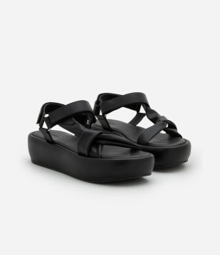 Sandália Flatform com Tiras Torcidas Preto