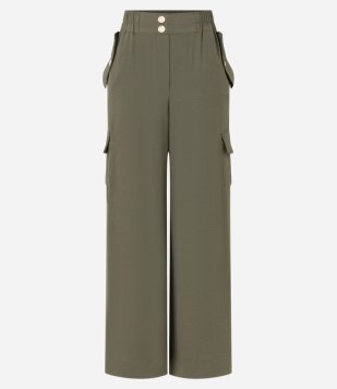 Calça Cargo Com Cós Elástico Nas Costas E Bolsos Laterais Verde Oliva