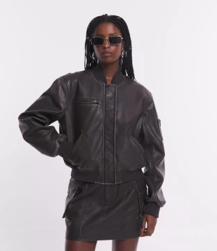 Jaqueta Bomber Em Material Sintético Com Detalhes Em Ribana Marrom